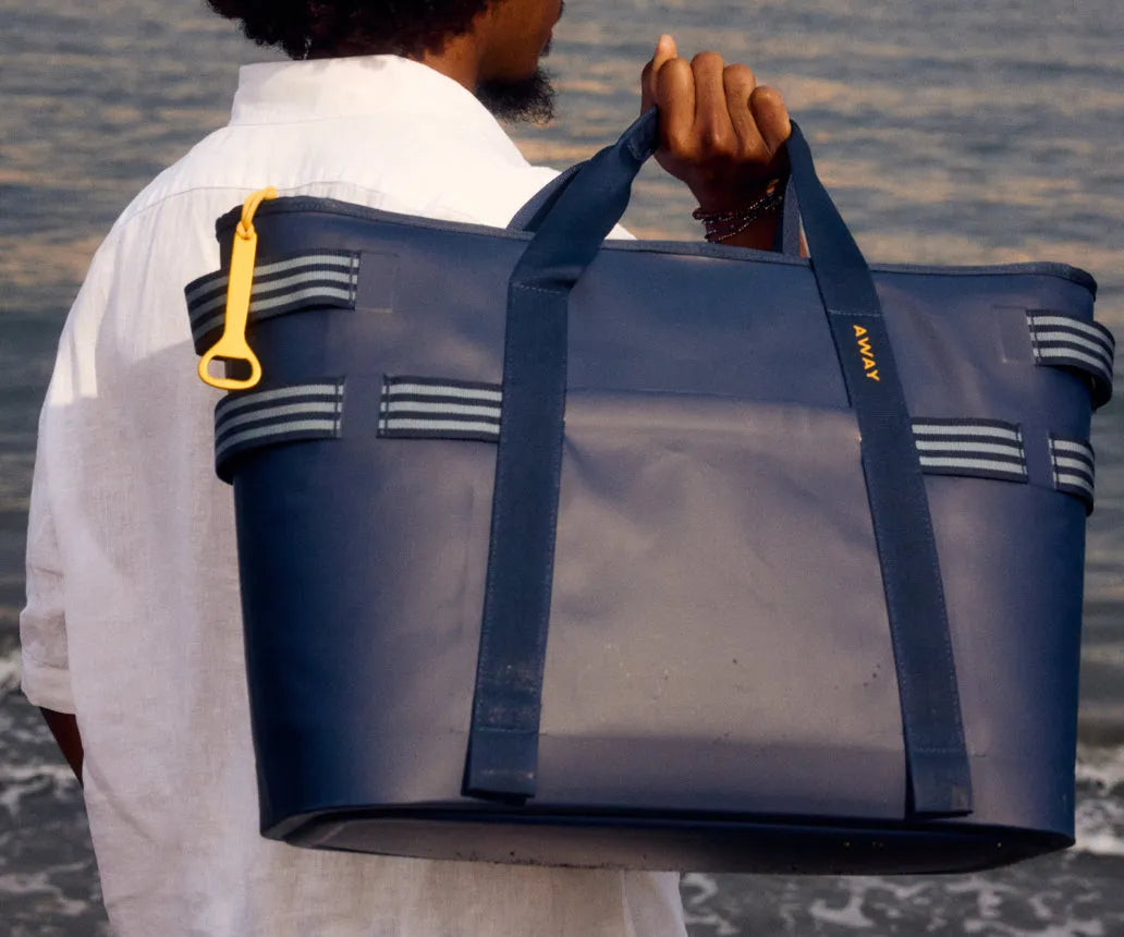 Cooler Tote in Navy Blue