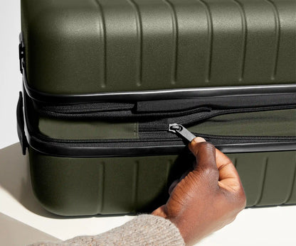 The Large Flex in Olive Green