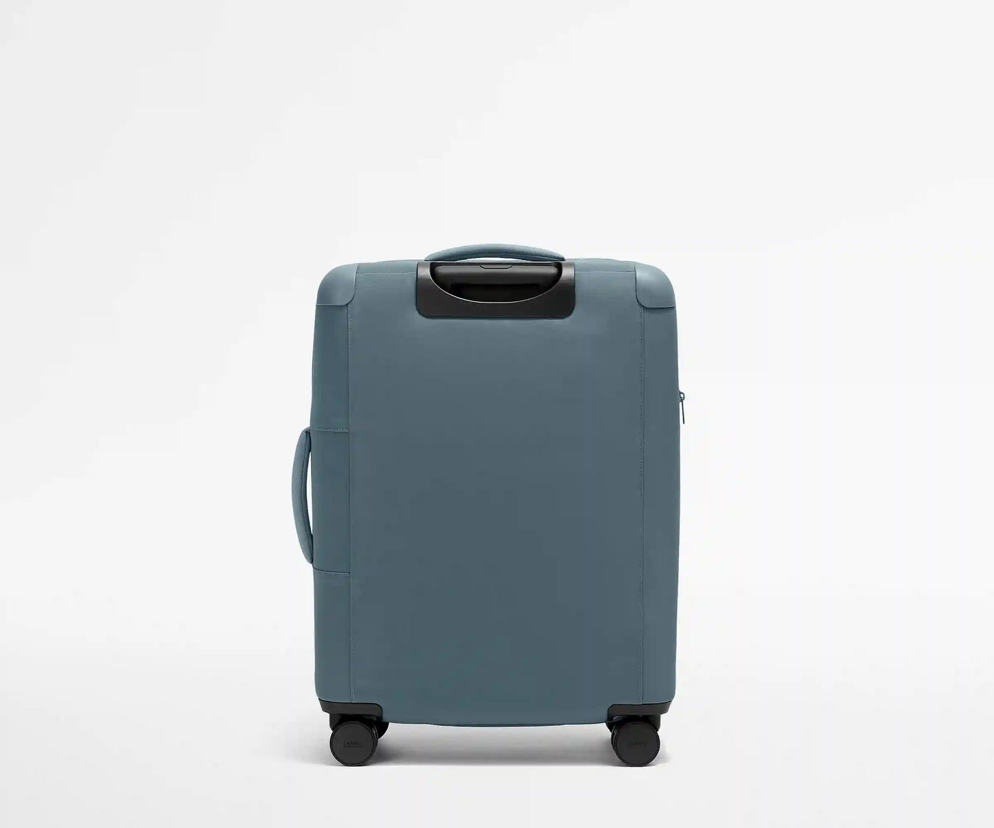 Softside Medium in Coast Blue