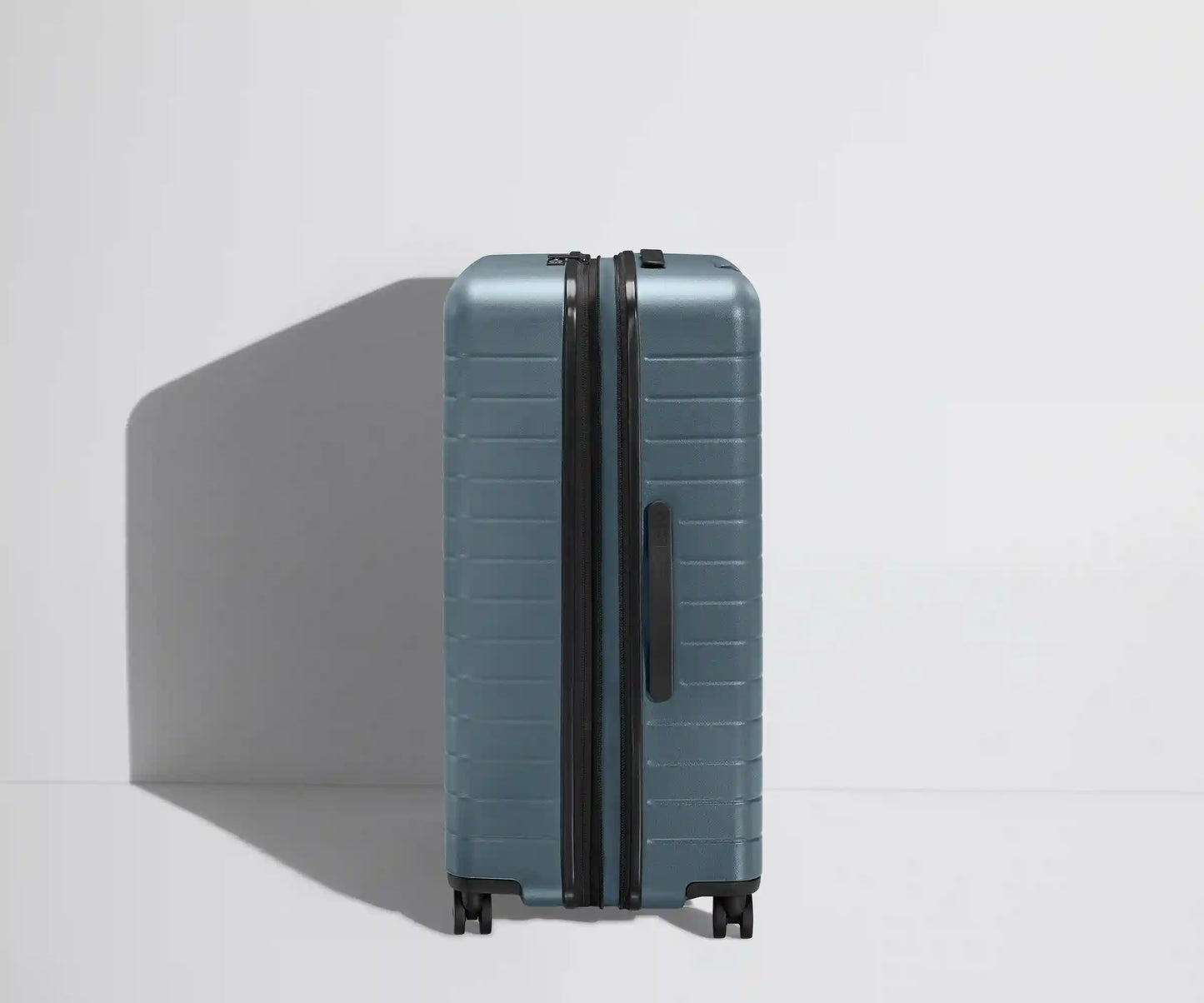 The Large Flex in Coast Blue