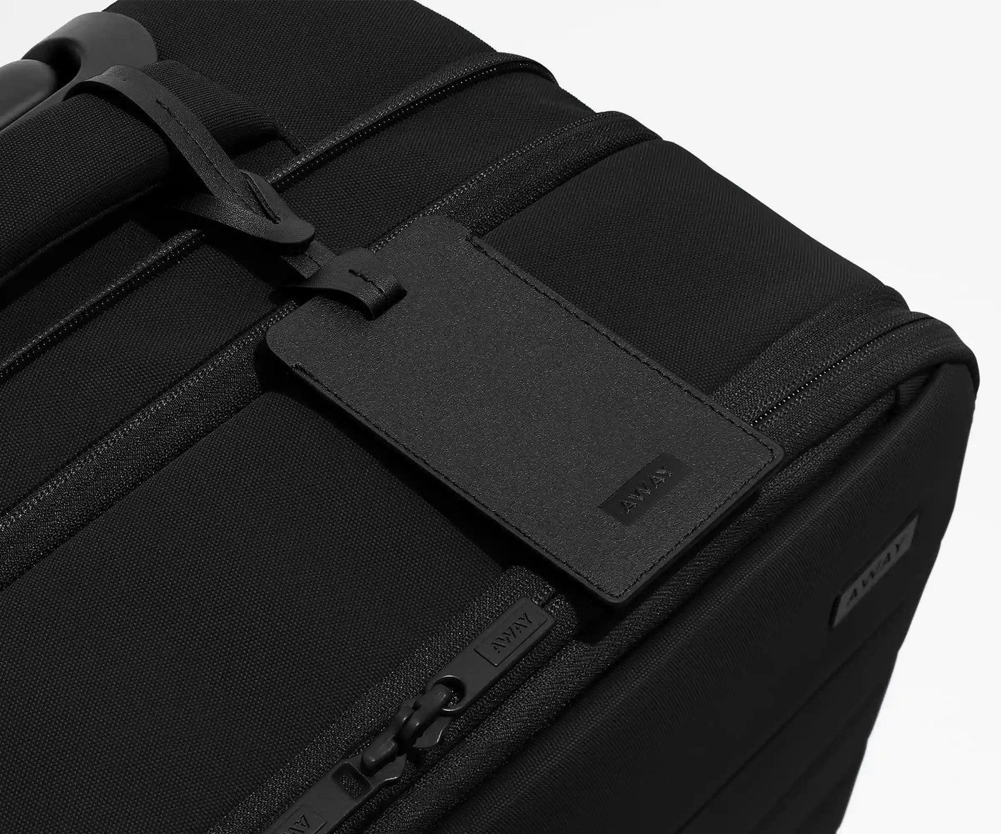 Softside Medium in Jet Black