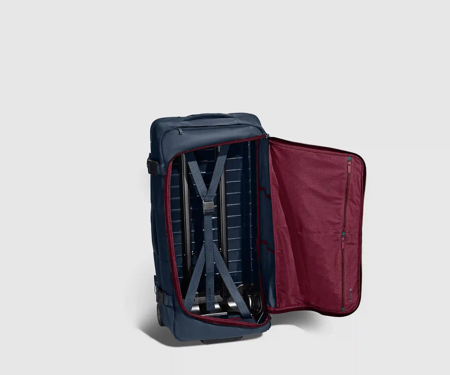 Active Rolling Duffle 85L in Navy Blue
