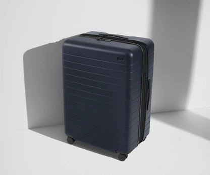 The Large Flex in Navy Blue