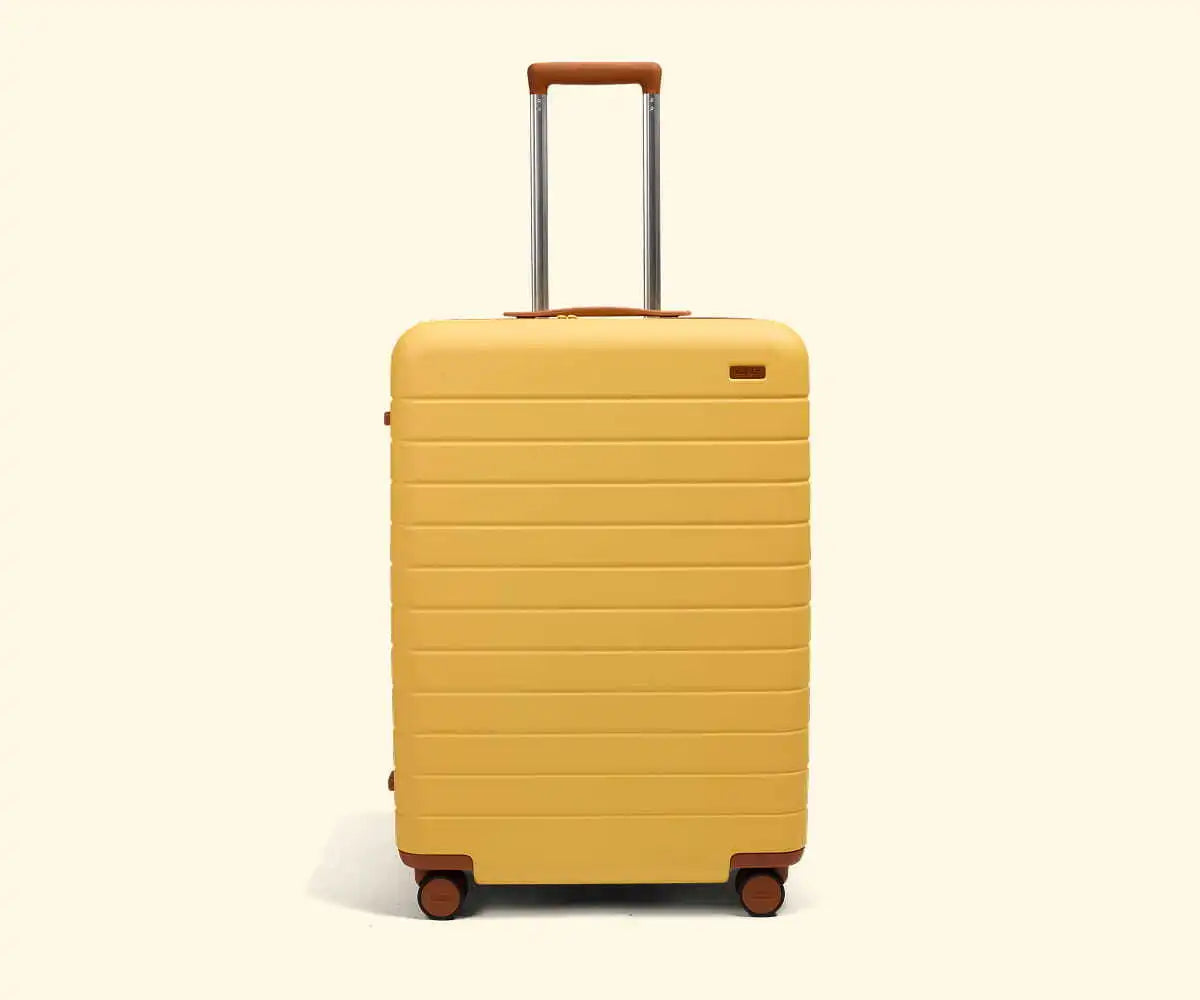 The Medium in Woody Yellow