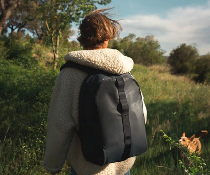 Active Backpack 26L in Jet Black