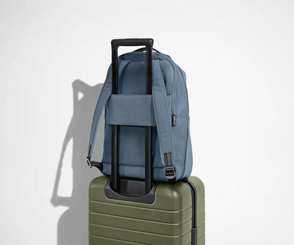 The Everywhere Zip Backpack in Coast Blue