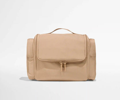 Featherlight Hanging Travel Vanity in Camel Brown
