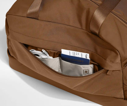 Featherlight Weekender in Amaro Brown