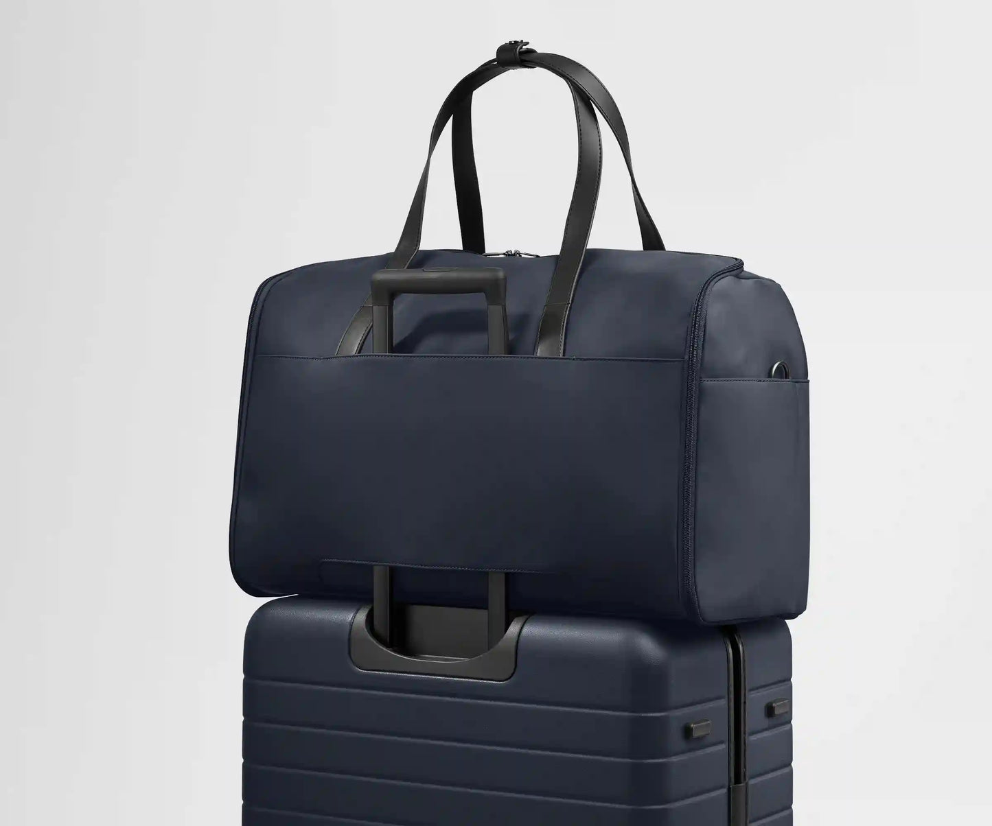 Garment Duffle in Navy Blue