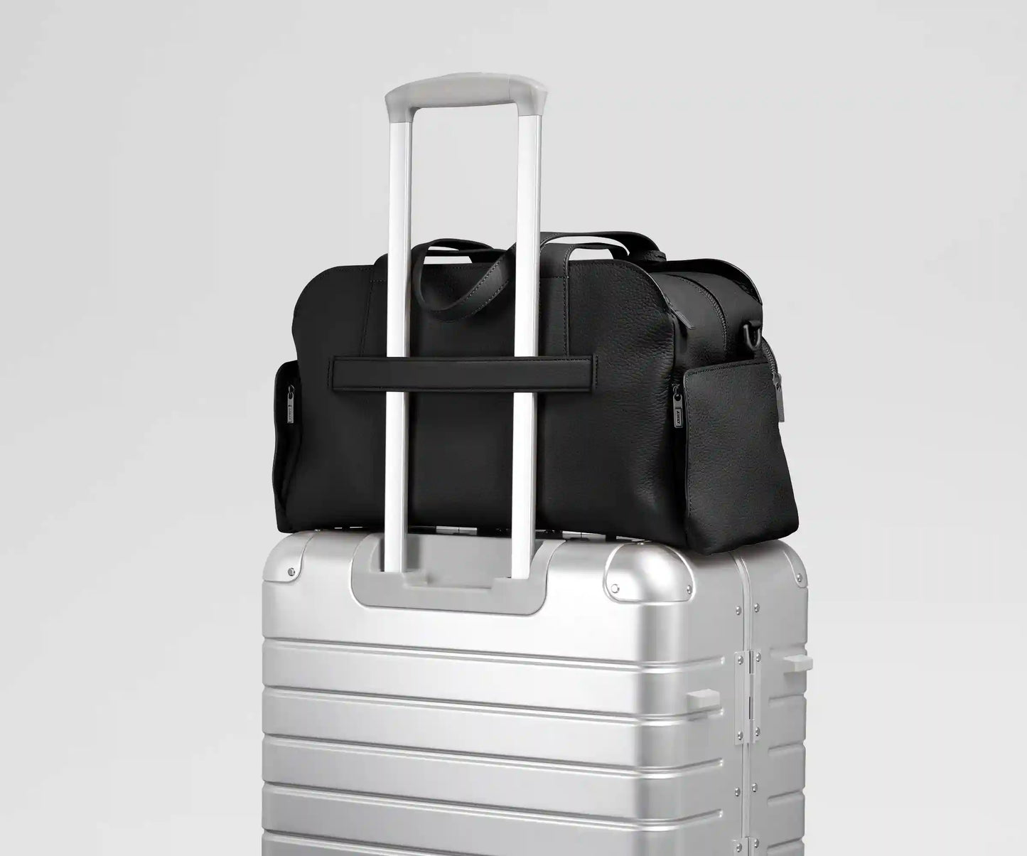 Leather Duffle in Jet Black
