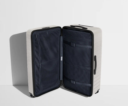 The Trunk in Cloud Gray