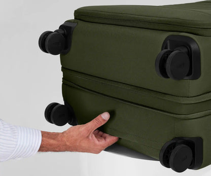Softside Large in Olive Green