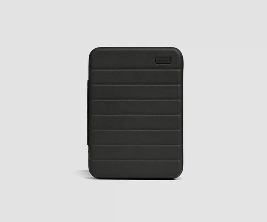 Medium Tech Case in Jet Black