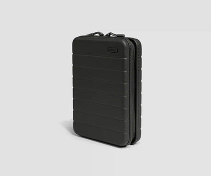 Medium Tech Case in Jet Black