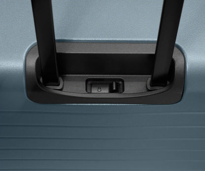 Topside Medium Trunk in Coast Blue